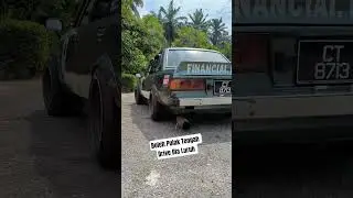 Tengah Syok Tekan Boleh Pulak Ekzos Luruh Dekat Jalan