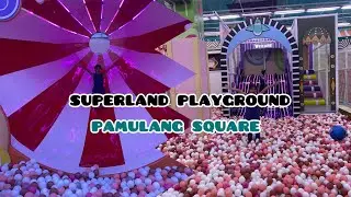 joanna asyik bermain di play ground super land pamulang square