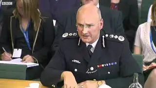 Sir Paul Stephenson Telling Committee 'Wallis Apointment Embarrassing' - NOTW Phone Hacking *NEW*