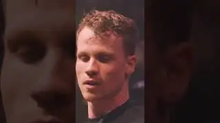 When a classic meets some techno! 😍 Maddix live at the ASOT Ultra Stage