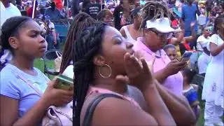JUNETEETH RAW Live Female Performance