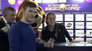 St. Petersburg Ladies Trophy 2019. Daria Kasatkina Autograph Session