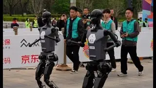 Robots race humans in China - A2 level video news
