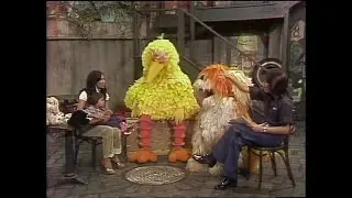 Sesame Street 1212: Teaching Cree Words (1979)