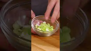 Fresh Hacks: How to Use Green Onion #kitchenhacks #food #recipe