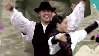 Agrupación Folklórica Ximiela en el programa Luar interpretando Xota de Anxeriz