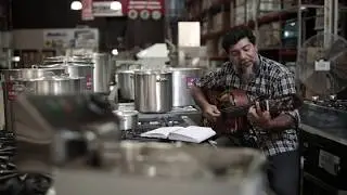 &iexcl;Joselo Schuap ya termin&oacute; nuestra canci&oacute;n!