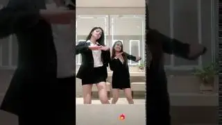 Vigo video girl dance