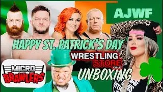 Happy St Patrick&rsquo;s Day - Irish wrestlers - Becky Lynch Session Moth Martina - micro brawler unboxing