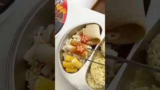 Make giant noodles with me #asmr #noodles #asmrfood #cooking #satisfying #lifestyle #lunch