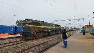 Live video 🔴 ट्रेन स्पेशल आर्मी के लिए @SantoshReporter #army #india #news #manishkashyap #ram #1k
