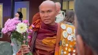 Bhante Pannakara Says We Bow Not To The Monk, But To The 227 Rules And The Effort To Purify The Mind