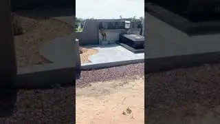 Tshala Muana Grave site ( Tombe de Tshala Muana )