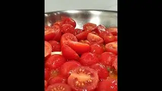 paccheri ciliegino, capperi, olive e tonno