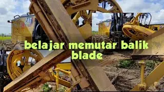 Motor grader CAT120 swing blade  (motor grader CAT 120)