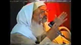 سماحة الشيخ أبو الحسن الندوي يلقي كلمته في مؤتمر رابطة الأدب الإسلامي العالمية في تركيا سنة 1996م
