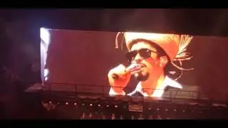 Bad Bunny Residencia #18    Ella es Callaita Version Salsa