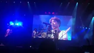 The Vamps - Uptown Funk / Shake it Off (@ Boomerang Hickstead)