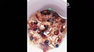 Oatmeal / whole grain oats/ovesna kasha od zrna oves