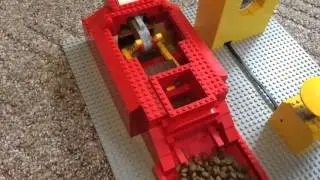 LEGO Pet Feeder V2.0 Mechanism