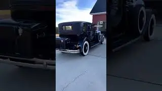 Saturday night mood. 1931 Lincoln Limousine Model K coming to @sellbuydrive this weekend!