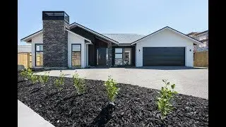 31 Pennantia Place, Michael Allott