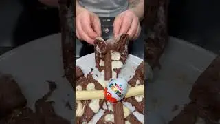 Kinder Pizza 🍕 🍫 #food #foryou #fastfood #fypシ #chocolate #kinder #fyp #shorts