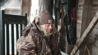 Do you hunt with your wife? 👰&zwj;♀️