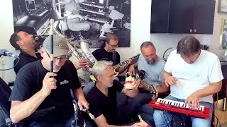 heavytones - Smash The Mash - HeavyKitchenSession