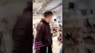 owen  Joyner y Daniella Perkins in the store