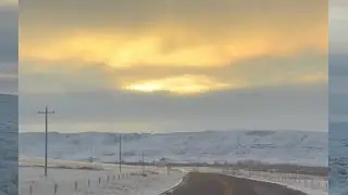 An Early Morning Trip to the City #roadtrip #wintervibes #alberta #naturebeauty 