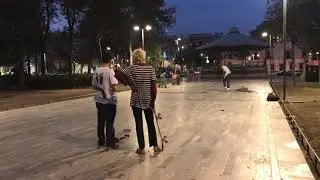A Perfecto Evening Walk Through Parque Alameda Central