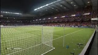#weekendleague Pulisic top corner freekick