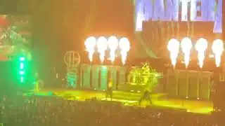 Pantera - Intro + A new level + Mouth for war (live video) Forest national 10/02/25