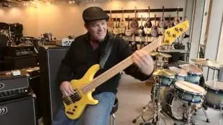 Dingwall NG2 & DarkGlass Microtubes 900 Demo - Andy Irvine