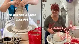 Coil building a large clay pot #coilpottery  #potteryclay #clayvideos #pottery #ceramicsart #ceramic