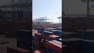 Jo oprator banne ka shok rakhte he mere bhai vo marne ka khof kabhi nahi rakhte #ship #port #oprater