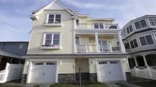 Magnificent Beach Front Townhouse Duplex