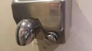 Rare Push Button Variant Modun M-798 @ Biddy Mulligan&acute;s Irish Pub La Cala De Mijas Malaga Spain