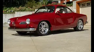 Удостоенный наград модифицированный хот-род Karmann Ghia.