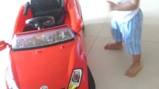 Eli, bump car, aray at nonono