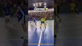 FALC&Atilde;O HUMILHOU ADVERS&Aacute;RIO 😱  #futsal #futebol