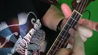 About Easy Guitar and Ukulele Chords, Muscle Memory and How to Think About Chord Forms