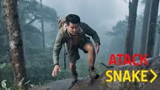 Alone in the Jungle! Snake Attack During Rainy Camping Adventure 🌧️🐍