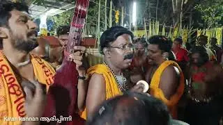 ഞങ്ങളുടെ അമ്പലത്തിലെ ദേവിയുടെ എഴുന്നള്ളിപ്പ്