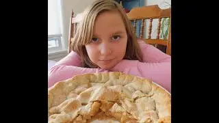 Morgan opens up about her disabilities, while baking an Apple Pie