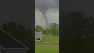 Tornado In Western Wisconsin #tornado #stormchaser