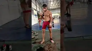 Wrestling style dumbbell exercise