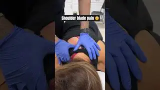 Shoulder blade pain? 🤨 #kingofcracks #chiropractic #chiropractor #painfree #painfreeliving#selfcare