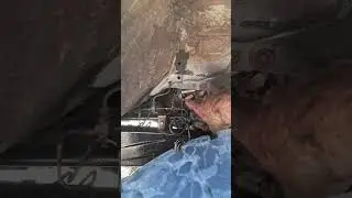hiw to drain a gas tank on a 93 toyota pickup